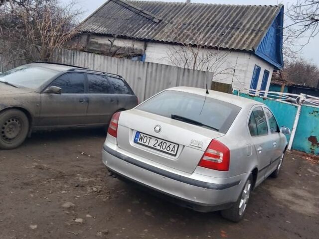Серый Шкода Октавия, объемом двигателя 2 л и пробегом 472 тыс. км за 2800 $, фото 1 на Automoto.ua