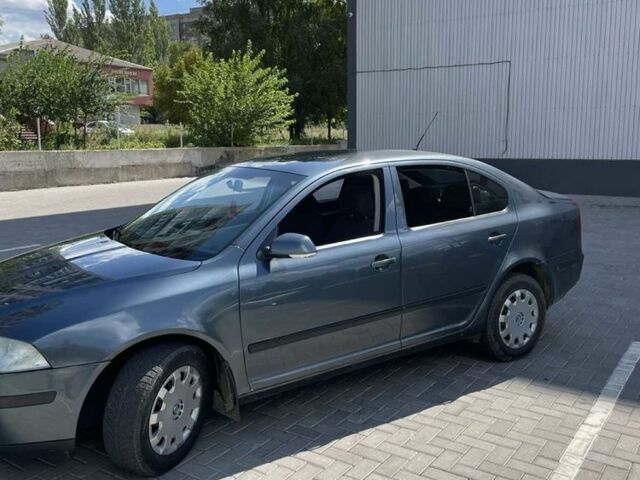 Серый Шкода Октавия, объемом двигателя 1.6 л и пробегом 240 тыс. км за 5000 $, фото 1 на Automoto.ua