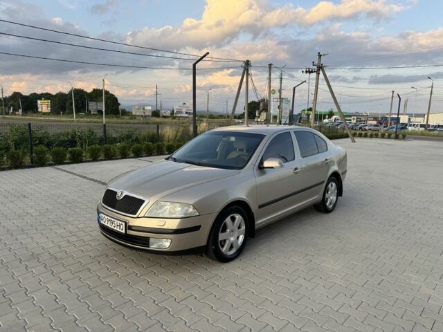 Серый Шкода Октавия, объемом двигателя 1.6 л и пробегом 350 тыс. км за 5200 $, фото 6 на Automoto.ua