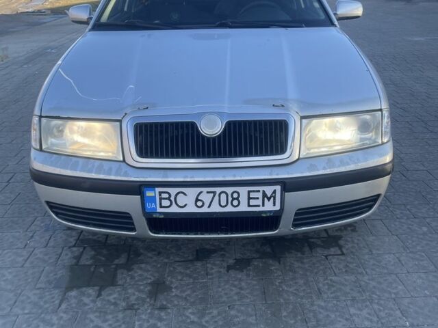 Серый Шкода Октавия, объемом двигателя 1.6 л и пробегом 300 тыс. км за 2650 $, фото 2 на Automoto.ua