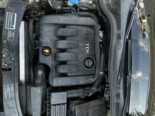 Сірий Шкода Октавія, об'ємом двигуна 0 л та пробігом 350 тис. км за 5000 $, фото 9 на Automoto.ua