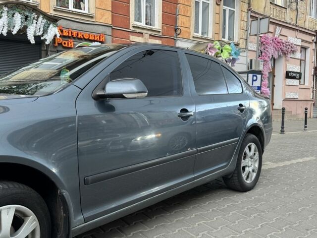 Серый Шкода Октавия, объемом двигателя 1.9 л и пробегом 290 тыс. км за 4300 $, фото 2 на Automoto.ua