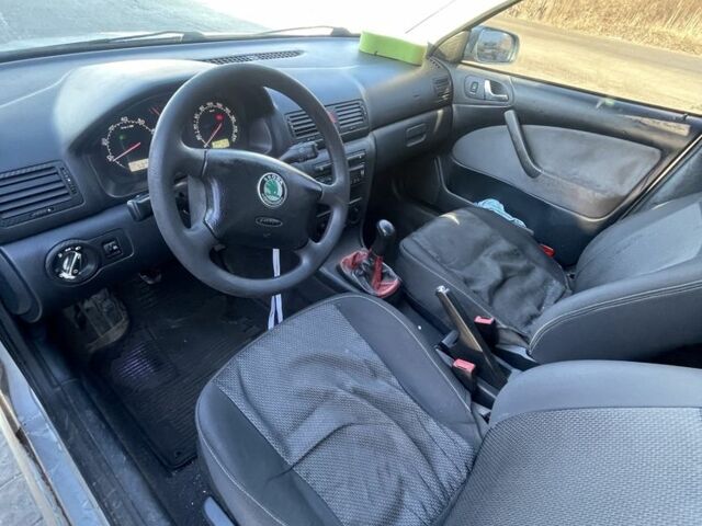 Серый Шкода Октавия, объемом двигателя 1.6 л и пробегом 300 тыс. км за 2650 $, фото 9 на Automoto.ua