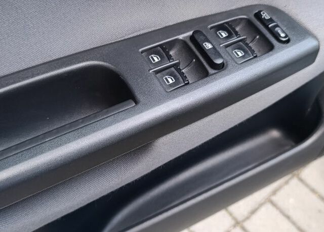 Сірий Шкода Октавія, об'ємом двигуна 1.8 л та пробігом 142 тис. км за 4700 $, фото 7 на Automoto.ua