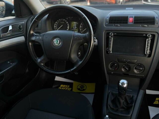 Серый Шкода Октавия, объемом двигателя 1.6 л и пробегом 147 тыс. км за 6450 $, фото 13 на Automoto.ua