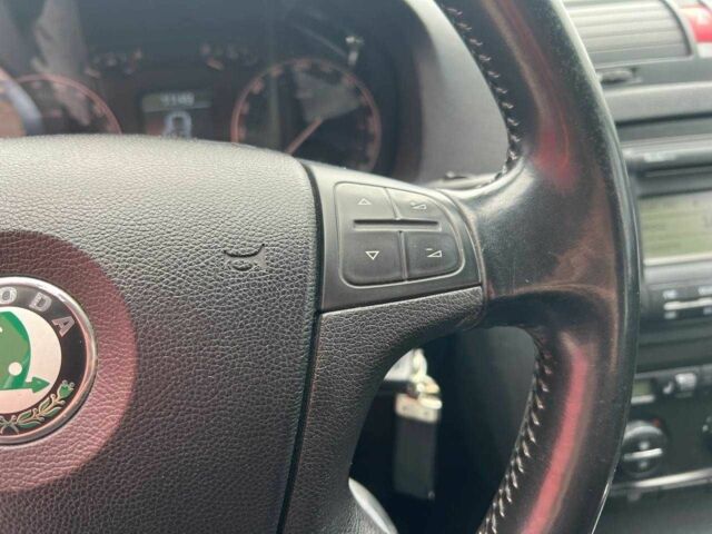 Сірий Шкода Октавія, об'ємом двигуна 0 л та пробігом 225 тис. км за 6990 $, фото 21 на Automoto.ua