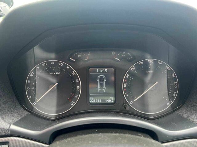 Сірий Шкода Октавія, об'ємом двигуна 0 л та пробігом 225 тис. км за 6990 $, фото 20 на Automoto.ua