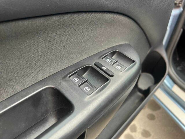 Сірий Шкода Октавія, об'ємом двигуна 0 л та пробігом 225 тис. км за 6990 $, фото 15 на Automoto.ua