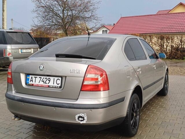 Серый Шкода Октавия, объемом двигателя 2 л и пробегом 288 тыс. км за 6450 $, фото 5 на Automoto.ua