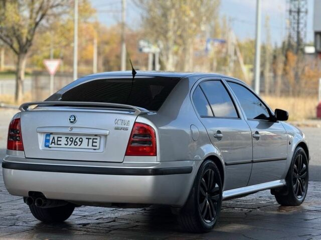 Серый Шкода Октавия, объемом двигателя 1.8 л и пробегом 193 тыс. км за 5700 $, фото 2 на Automoto.ua