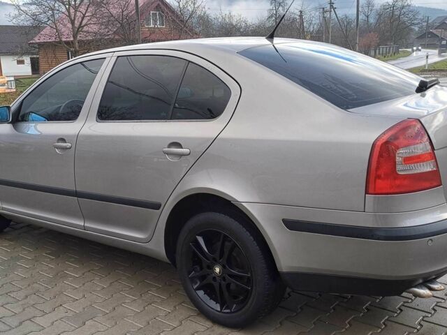 Серый Шкода Октавия, объемом двигателя 2 л и пробегом 288 тыс. км за 6450 $, фото 2 на Automoto.ua