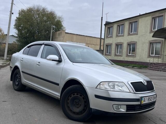 Сірий Шкода Октавія, об'ємом двигуна 2 л та пробігом 237 тис. км за 4700 $, фото 3 на Automoto.ua