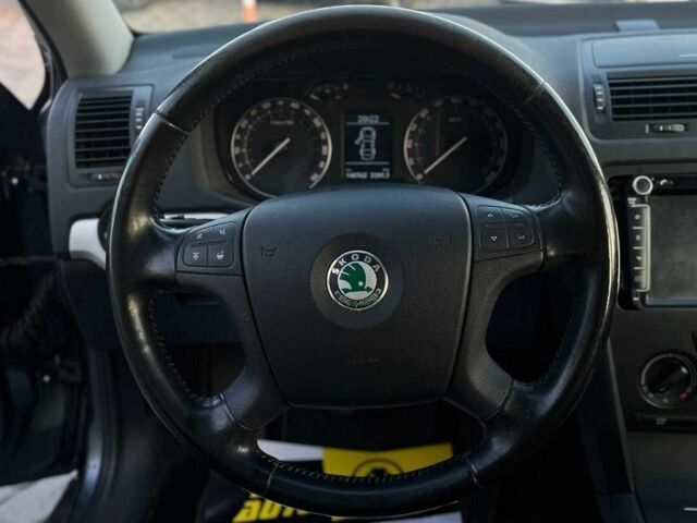 Серый Шкода Октавия, объемом двигателя 1.6 л и пробегом 147 тыс. км за 6450 $, фото 18 на Automoto.ua