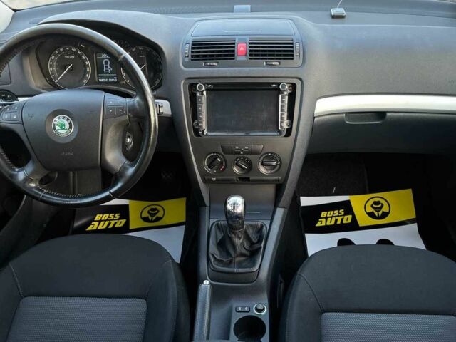 Серый Шкода Октавия, объемом двигателя 1.6 л и пробегом 147 тыс. км за 6450 $, фото 12 на Automoto.ua