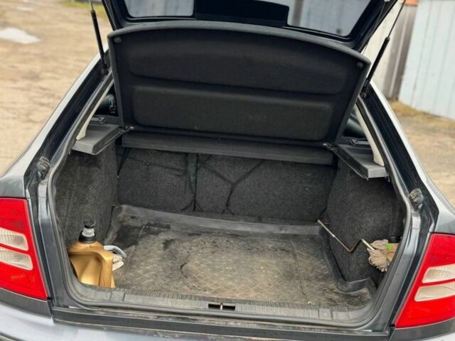 Сірий Шкода Октавія, об'ємом двигуна 0 л та пробігом 356 тис. км за 5000 $, фото 2 на Automoto.ua