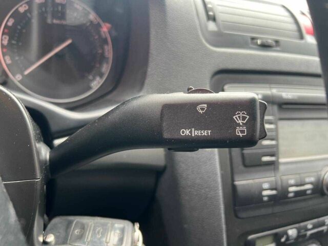 Сірий Шкода Октавія, об'ємом двигуна 0 л та пробігом 225 тис. км за 6990 $, фото 22 на Automoto.ua