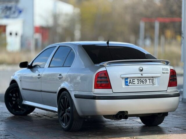 Серый Шкода Октавия, объемом двигателя 1.8 л и пробегом 193 тыс. км за 5700 $, фото 6 на Automoto.ua