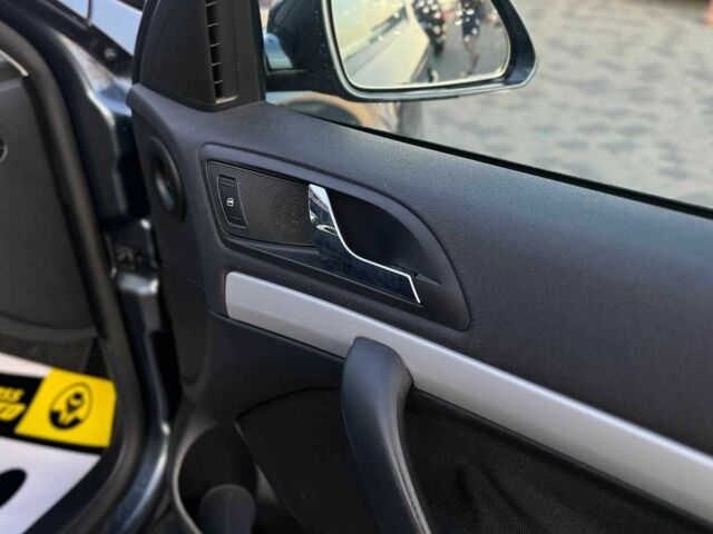 Серый Шкода Октавия, объемом двигателя 1.6 л и пробегом 147 тыс. км за 6450 $, фото 9 на Automoto.ua