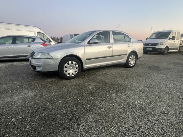 Сірий Шкода Октавія, об'ємом двигуна 1.9 л та пробігом 300 тис. км за 2450 $, фото 2 на Automoto.ua
