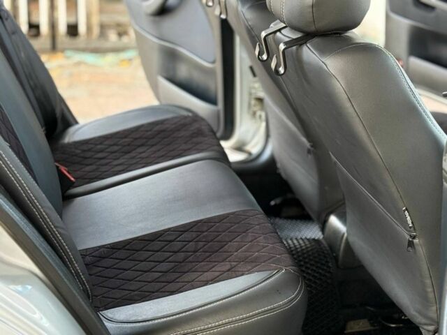 Серый Шкода Октавия, объемом двигателя 1.8 л и пробегом 193 тыс. км за 5700 $, фото 14 на Automoto.ua