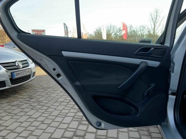 Серый Шкода Октавия, объемом двигателя 1.4 л и пробегом 239 тыс. км за 6755 $, фото 11 на Automoto.ua