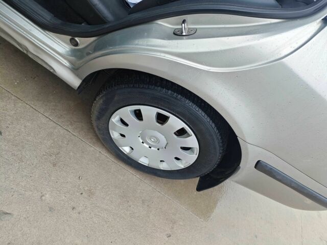 Сірий Шкода Октавія, об'ємом двигуна 1.6 л та пробігом 230 тис. км за 4300 $, фото 10 на Automoto.ua