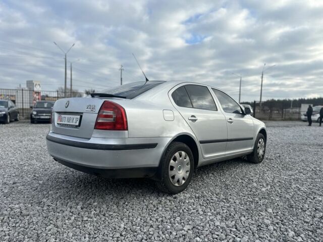 Серый Шкода Октавия, объемом двигателя 1.6 л и пробегом 260 тыс. км за 5800 $, фото 2 на Automoto.ua