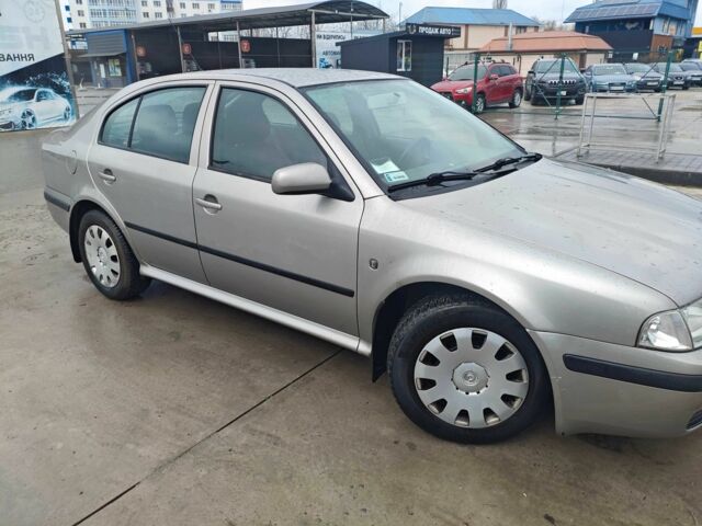 Сірий Шкода Октавія, об'ємом двигуна 1.6 л та пробігом 230 тис. км за 4300 $, фото 1 на Automoto.ua