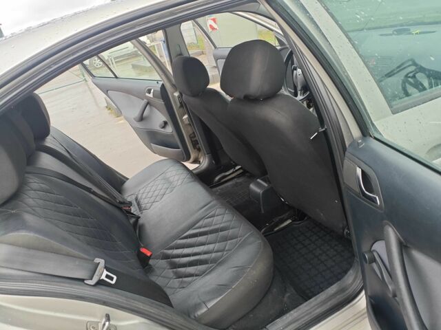 Сірий Шкода Октавія, об'ємом двигуна 1.6 л та пробігом 230 тис. км за 4300 $, фото 19 на Automoto.ua