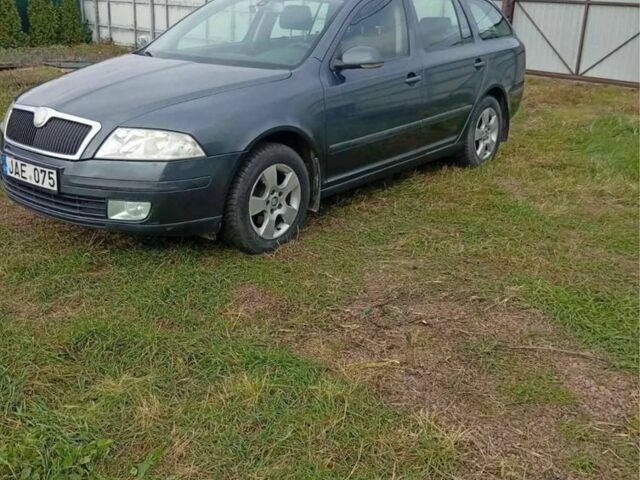 Шкода Октавія 2008 у Києві на Automoto.ua Сірий Шкода Октавія, об'ємом двигуна 0 л та пробігом 310 тис. км за 2600 $, фото 2 на Automoto.ua