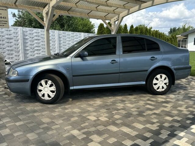 Сірий Шкода Октавія, об'ємом двигуна 1.6 л та пробігом 300 тис. км за 5200 $, фото 2 на Automoto.ua