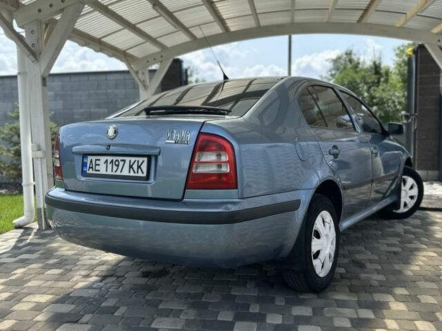 Сірий Шкода Октавія, об'ємом двигуна 1.6 л та пробігом 300 тис. км за 5200 $, фото 1 на Automoto.ua