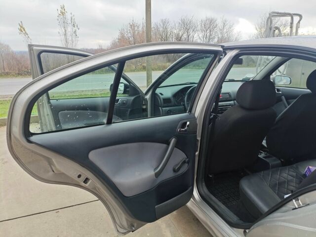 Сірий Шкода Октавія, об'ємом двигуна 1.6 л та пробігом 230 тис. км за 4300 $, фото 9 на Automoto.ua