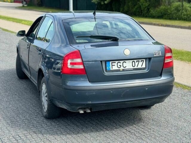 Серый Шкода Октавия, объемом двигателя 1.9 л и пробегом 300 тыс. км за 2800 $, фото 5 на Automoto.ua