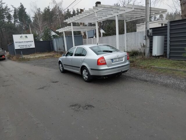 Серый Шкода Октавия, объемом двигателя 1.9 л и пробегом 300 тыс. км за 2400 $, фото 7 на Automoto.ua