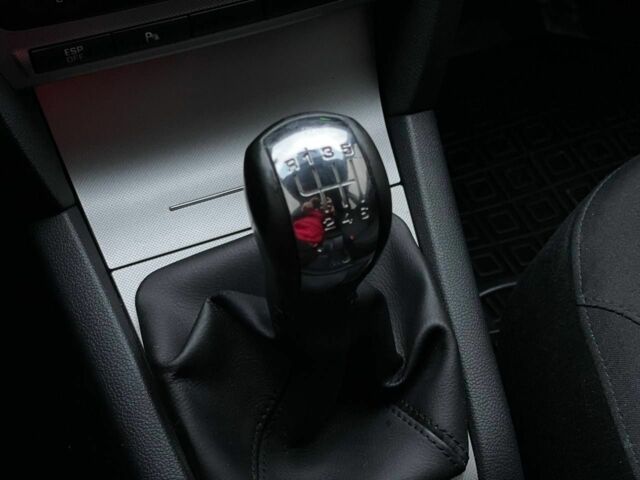 Сірий Шкода Октавія, об'ємом двигуна 1.8 л та пробігом 172 тис. км за 6999 $, фото 12 на Automoto.ua