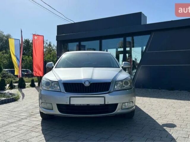 Сірий Шкода Октавія, об'ємом двигуна 1.8 л та пробігом 276 тис. км за 7400 $, фото 3 на Automoto.ua