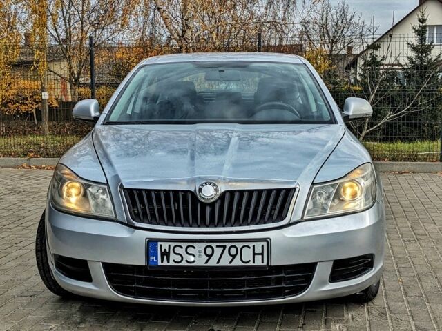 Серый Шкода Октавия, объемом двигателя 0 л и пробегом 280 тыс. км за 3939 $, фото 1 на Automoto.ua