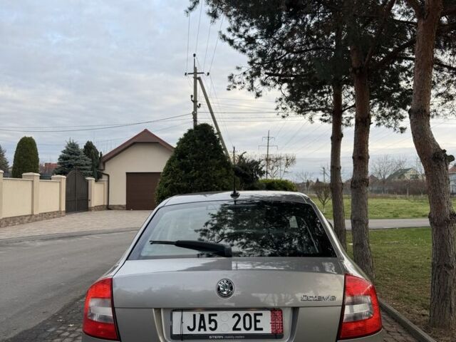 Сірий Шкода Октавія, об'ємом двигуна 1.2 л та пробігом 250 тис. км за 6650 $, фото 13 на Automoto.ua