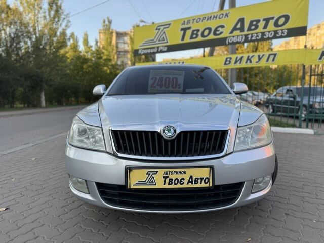 Серый Шкода Октавия, объемом двигателя 1.6 л и пробегом 268 тыс. км за 7250 $, фото 1 на Automoto.ua