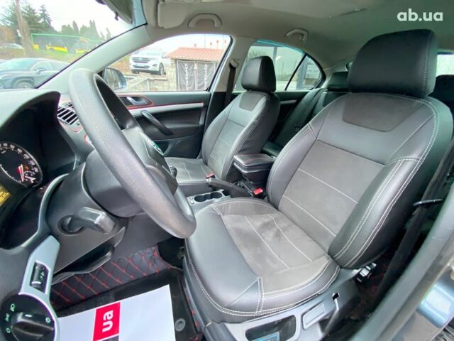 Серый Шкода Октавия, объемом двигателя 1.9 л и пробегом 295 тыс. км за 6590 $, фото 15 на Automoto.ua