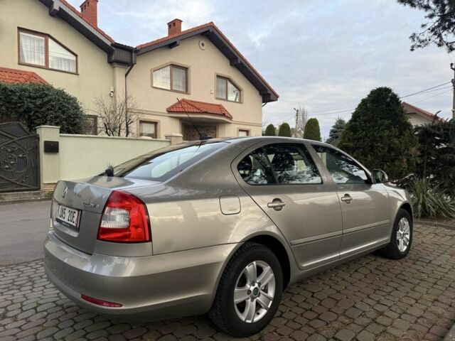 Сірий Шкода Октавія, об'ємом двигуна 1.2 л та пробігом 250 тис. км за 6650 $, фото 14 на Automoto.ua