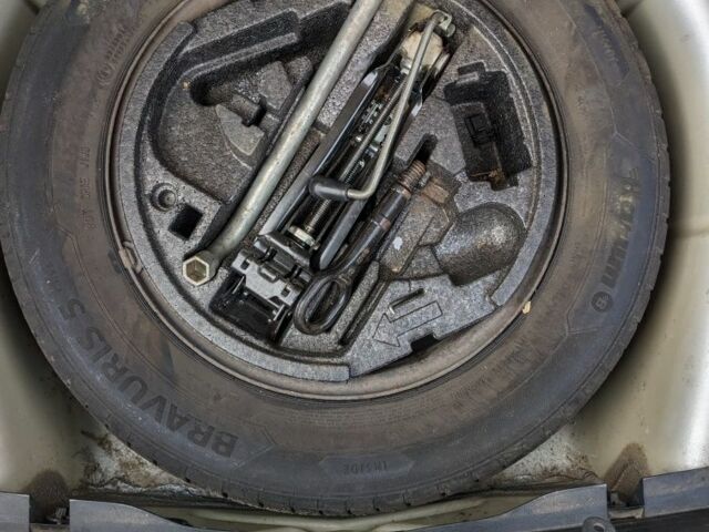 Серый Шкода Октавия, объемом двигателя 0 л и пробегом 280 тыс. км за 3939 $, фото 4 на Automoto.ua