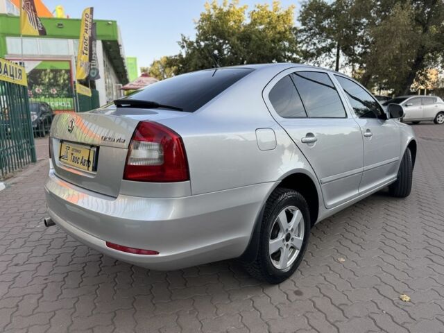 Серый Шкода Октавия, объемом двигателя 1.6 л и пробегом 268 тыс. км за 7250 $, фото 5 на Automoto.ua