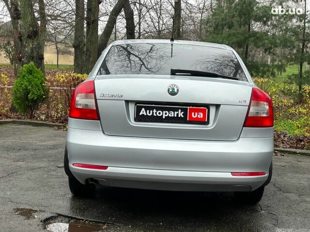 Серый Шкода Октавия, объемом двигателя 1.6 л и пробегом 226 тыс. км за 6990 $, фото 6 на Automoto.ua