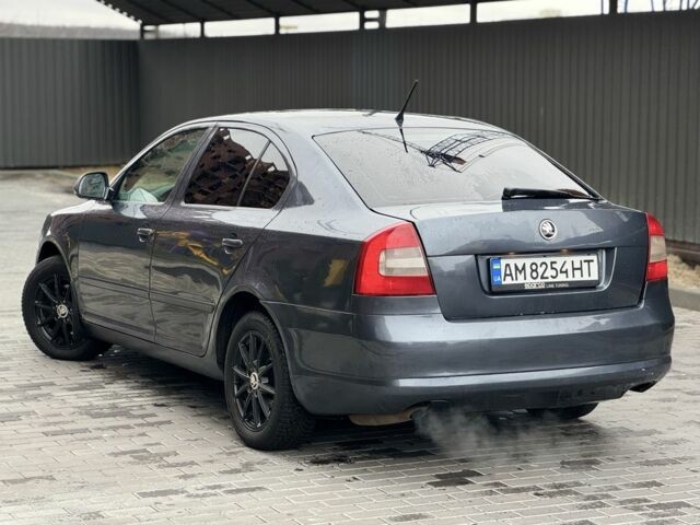 Серый Шкода Октавия, объемом двигателя 1.6 л и пробегом 265 тыс. км за 5350 $, фото 3 на Automoto.ua