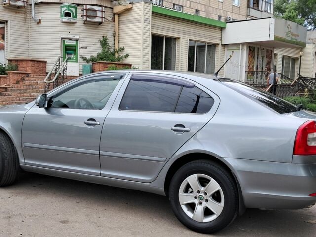 Сірий Шкода Октавія, об'ємом двигуна 1.6 л та пробігом 76 тис. км за 9300 $, фото 4 на Automoto.ua