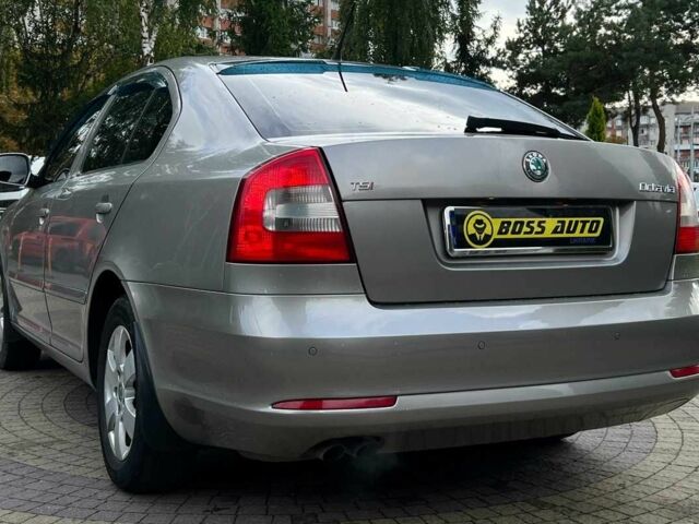 Серый Шкода Октавия, объемом двигателя 1.8 л и пробегом 155 тыс. км за 8999 $, фото 4 на Automoto.ua