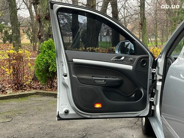 Серый Шкода Октавия, объемом двигателя 1.6 л и пробегом 226 тыс. км за 6990 $, фото 9 на Automoto.ua