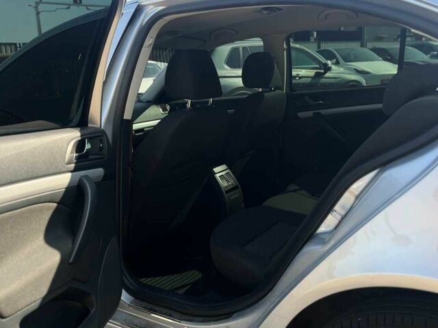 Серый Шкода Октавия, объемом двигателя 1.8 л и пробегом 128 тыс. км за 9200 $, фото 15 на Automoto.ua